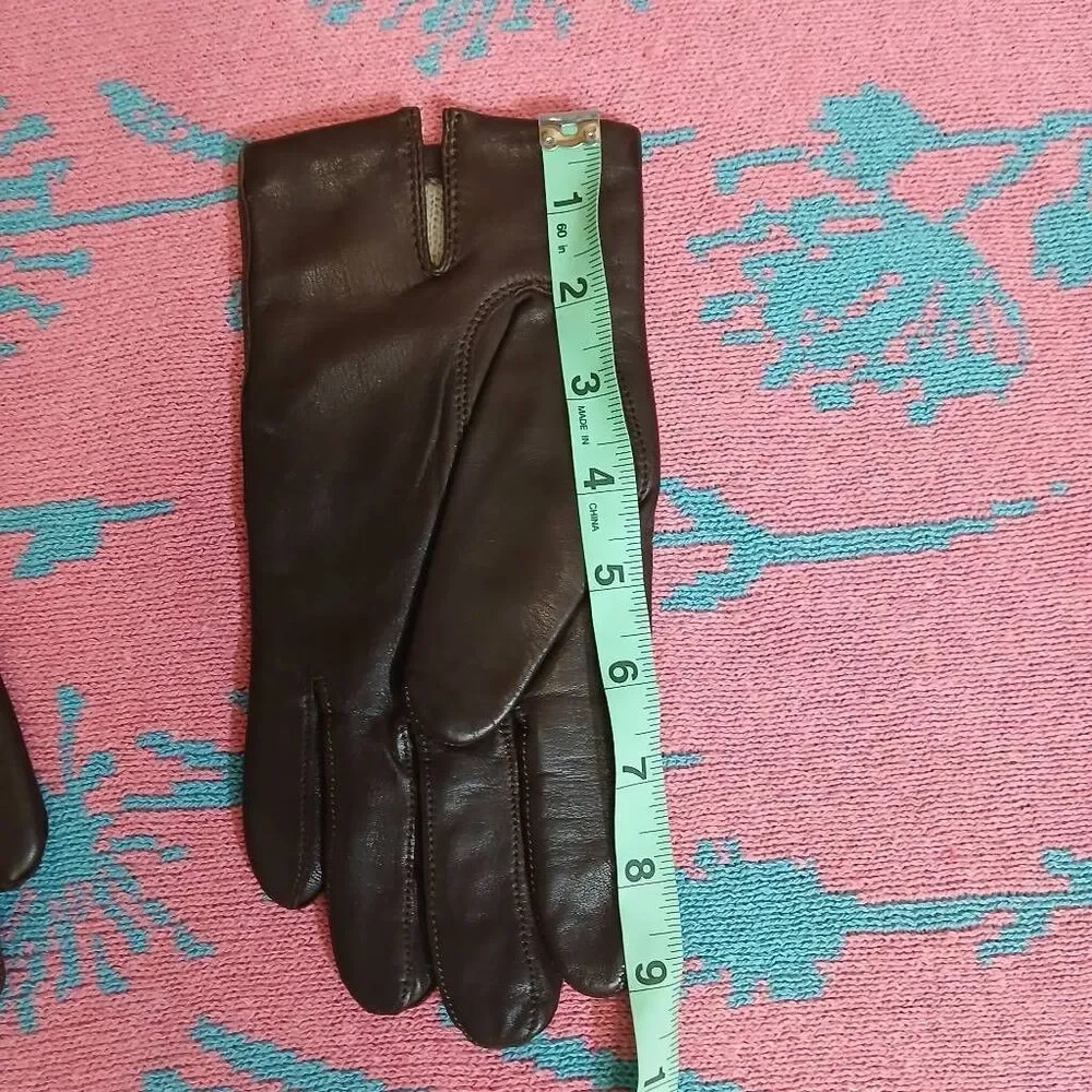 Vintage lamb leather dark brown womens medium gloves cashmere lined Nordstrom